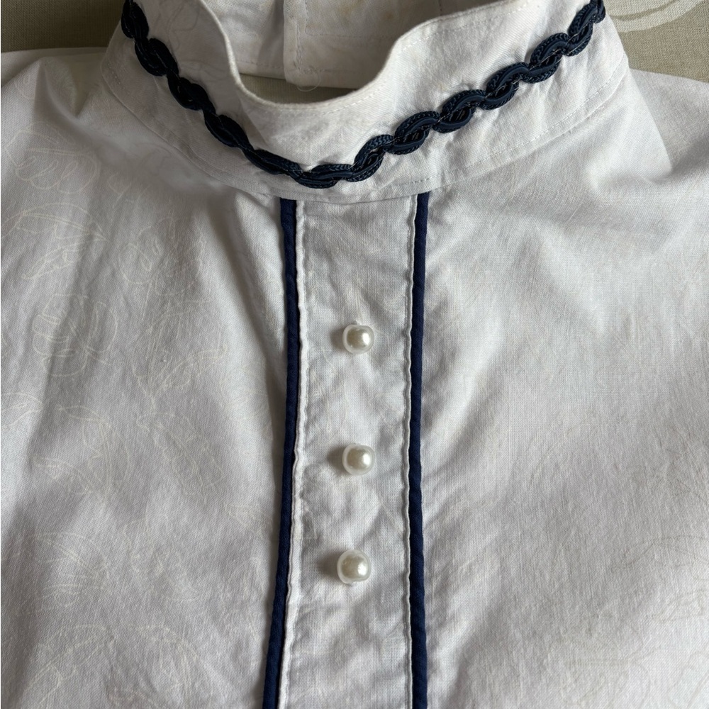 Hunt seat dickie for horse shows - white and navy